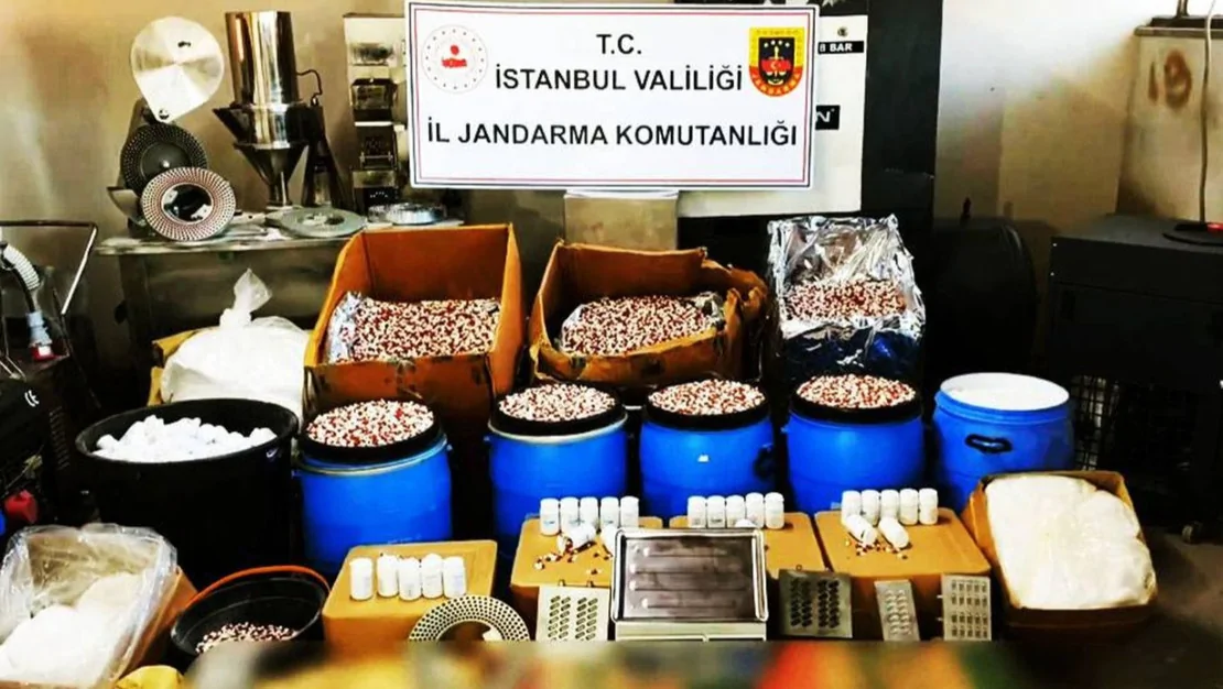 zeytinburnu-ve-sariyer-de-operasyonlar-gerceklesti
