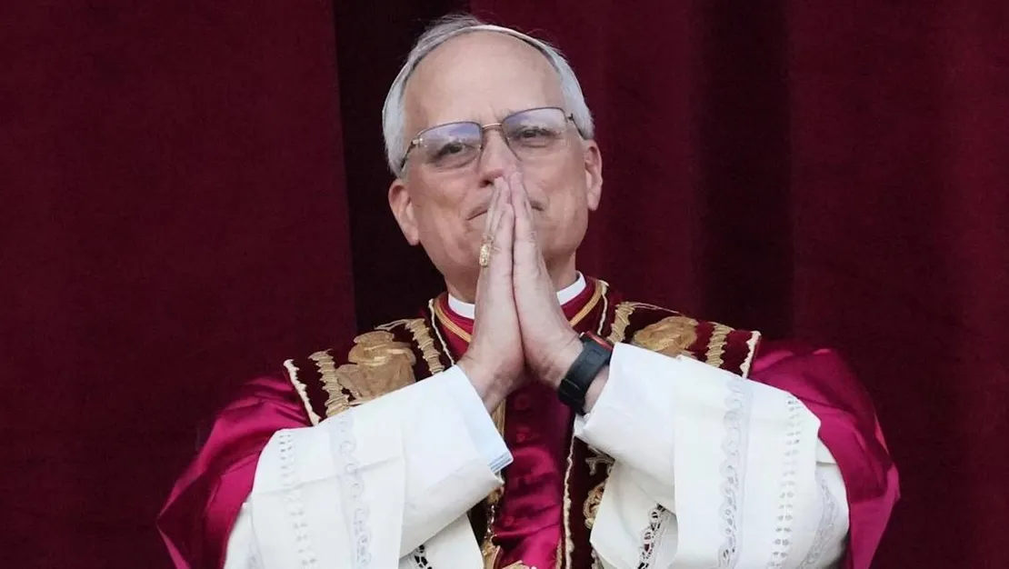 papa-14-uncu-leo-iznik-e-gidecek