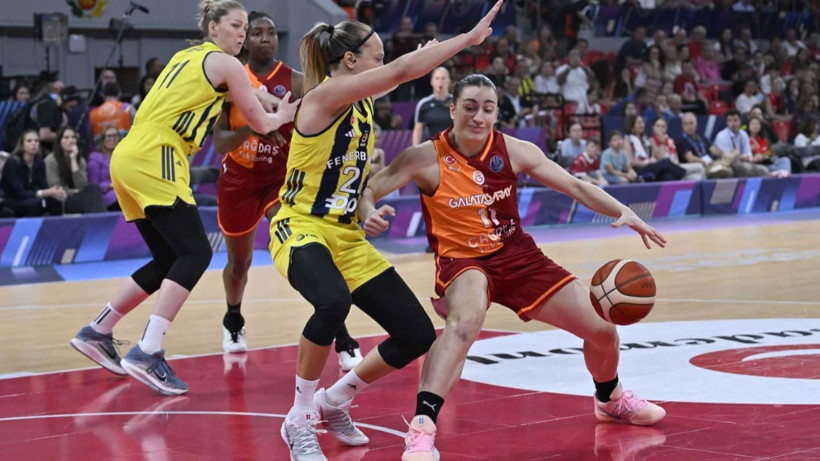 fenerbahce-opet-euroleague-de-ucuncu-sampiyonlugunu-kazandi