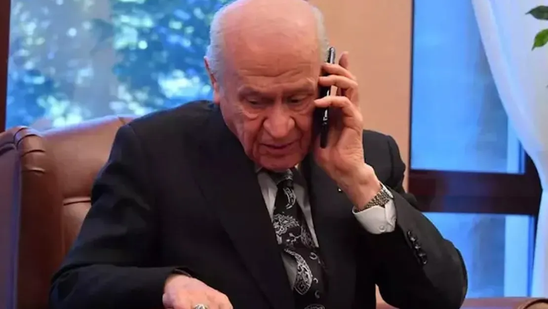 bahceli-babacan-i-bayram-icin-aradi