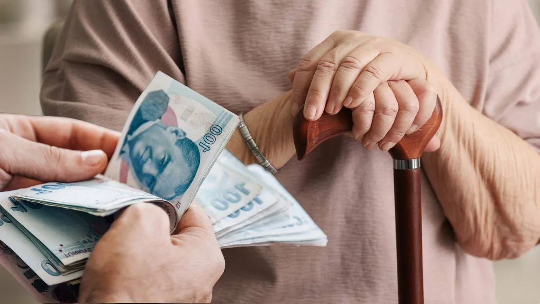 emekli-maasi-16-bin-881-lira