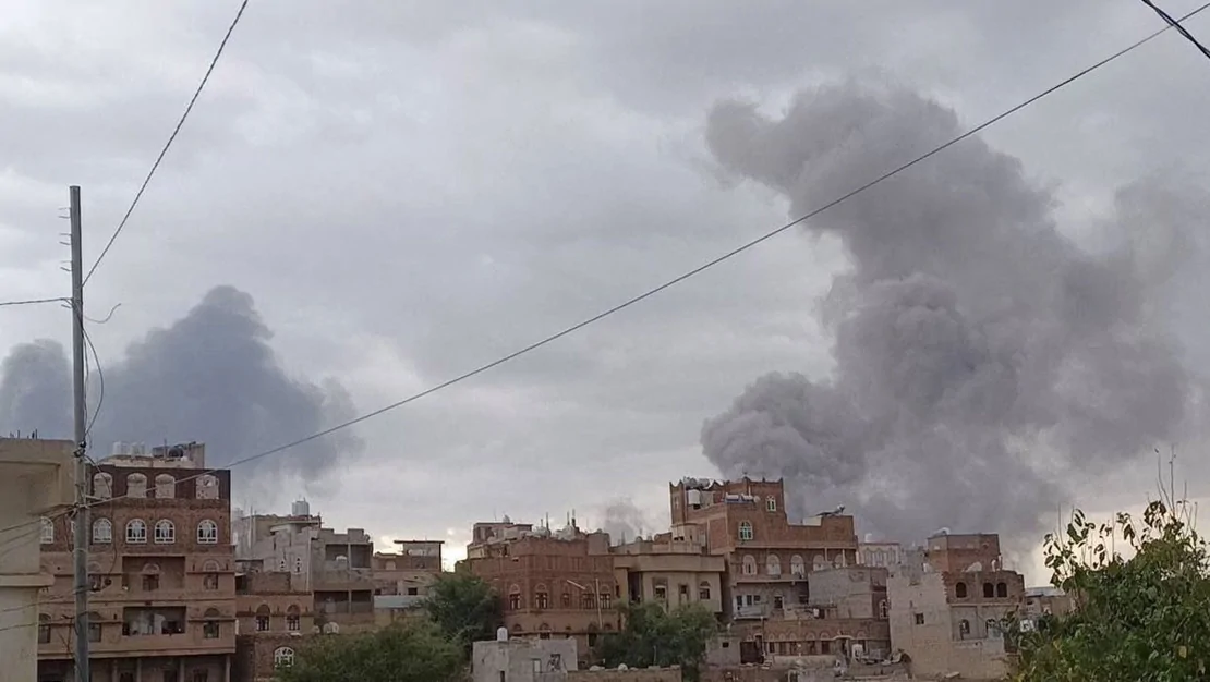 israil-yemen-in-baskenti-sana-yi-vurdu