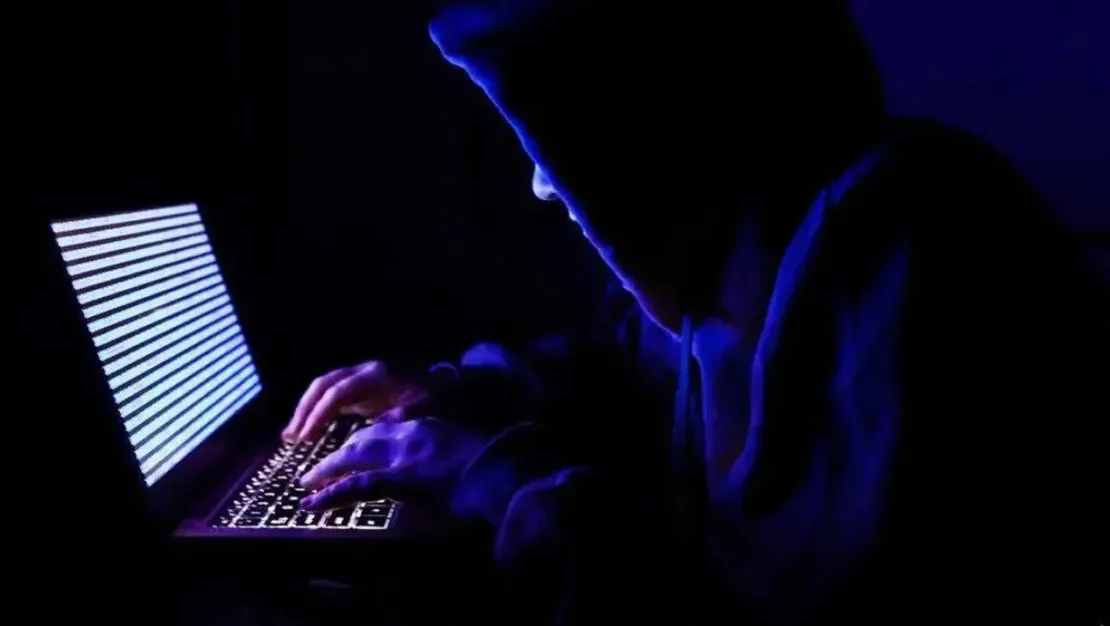 cin-den-iddia-abd-telefonlari-izliyor