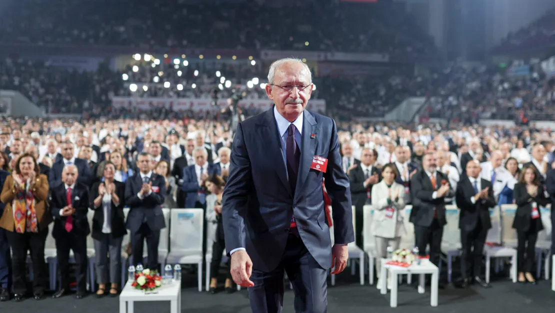 chp-kurultayi-oncesi-imza-hareketliligi