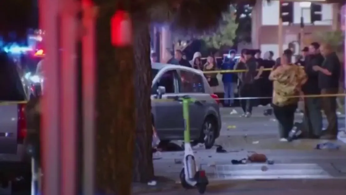 los-angeles-ta-arac-kalabaliga-daldi-4-yarali