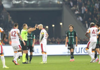 trio-ekibi-galatasaray-in-iptal-edilen-golunu-inceledi