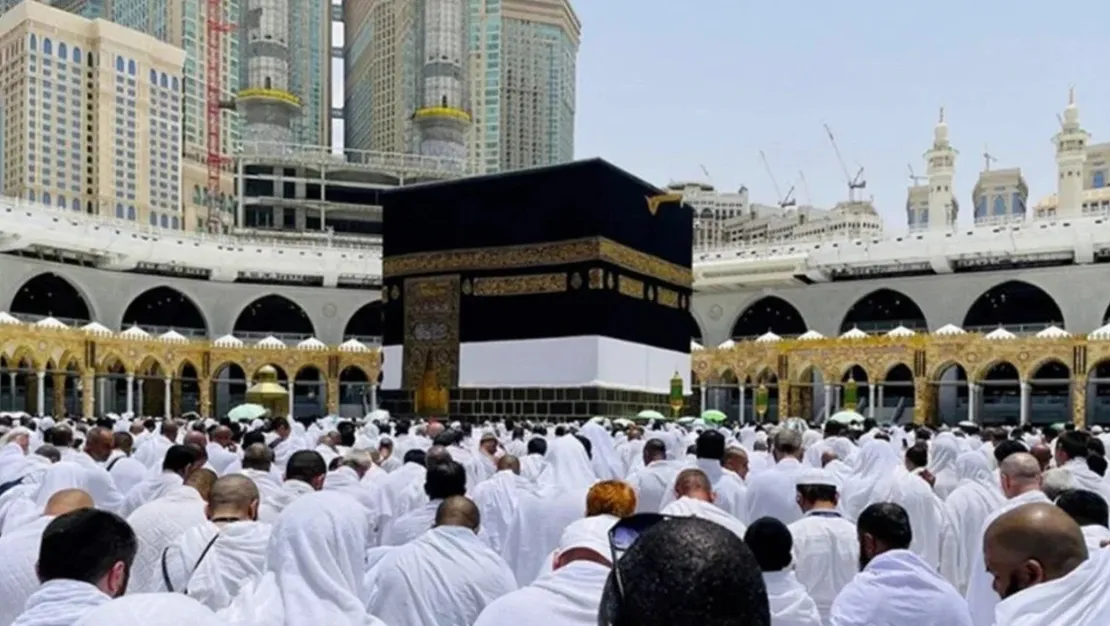 ramazanda-mekke-ve-medine-ziyaretci-sayisi-122-milyon
