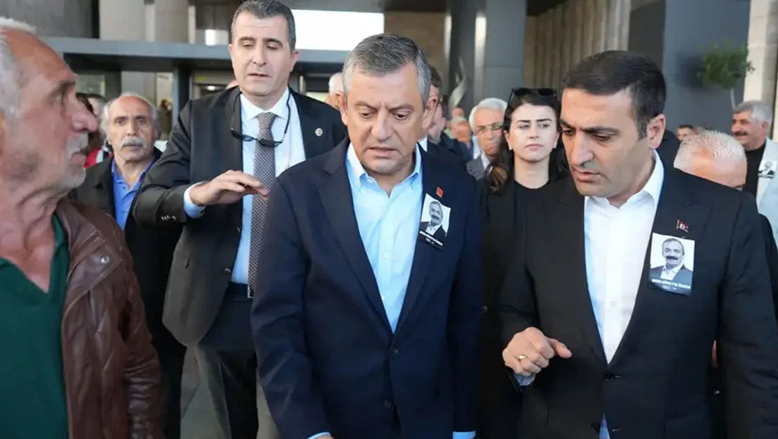 durusma-ozgur-ozel-e-saldiriyla-ertelendi