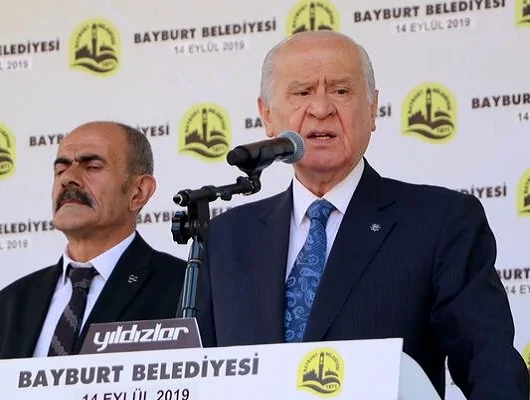 Bahçeli’den Bayburt’ta çok sert açıklamalar! Bahçeli'den Bayburt'ta çok sert açıklamalar!