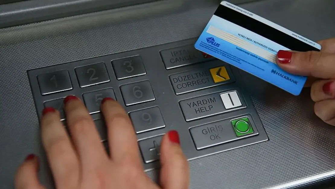 atm-lerde-sifre-degistirme-zorunlu-olacak
