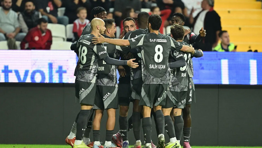 besiktas-antalyaspor-u-uc-golle-gecti