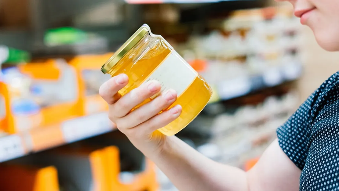 bal-satin-alirken-etikete-dikkat