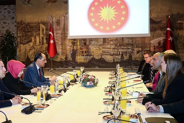 ABD’li heyetle İstanbul’da görüşme! ABD'li heyetle İstanbul'da görüşme!
