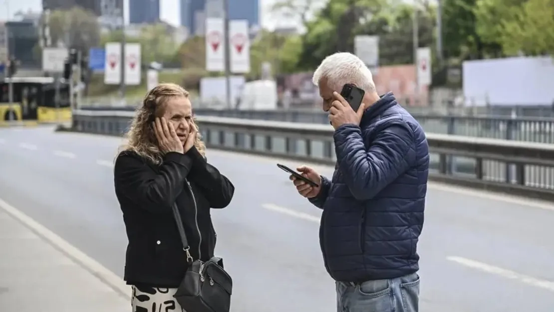 istanbul-da-deprem-iletisim-kesildi