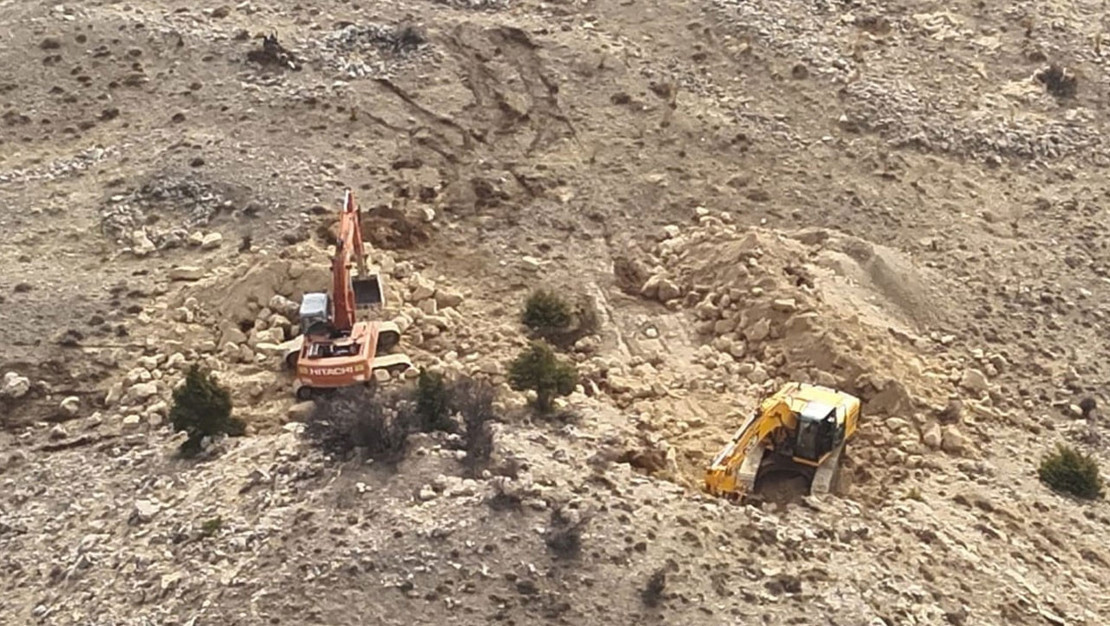 karaman-da-define-arayanlara-suc-ustu-operasyonu