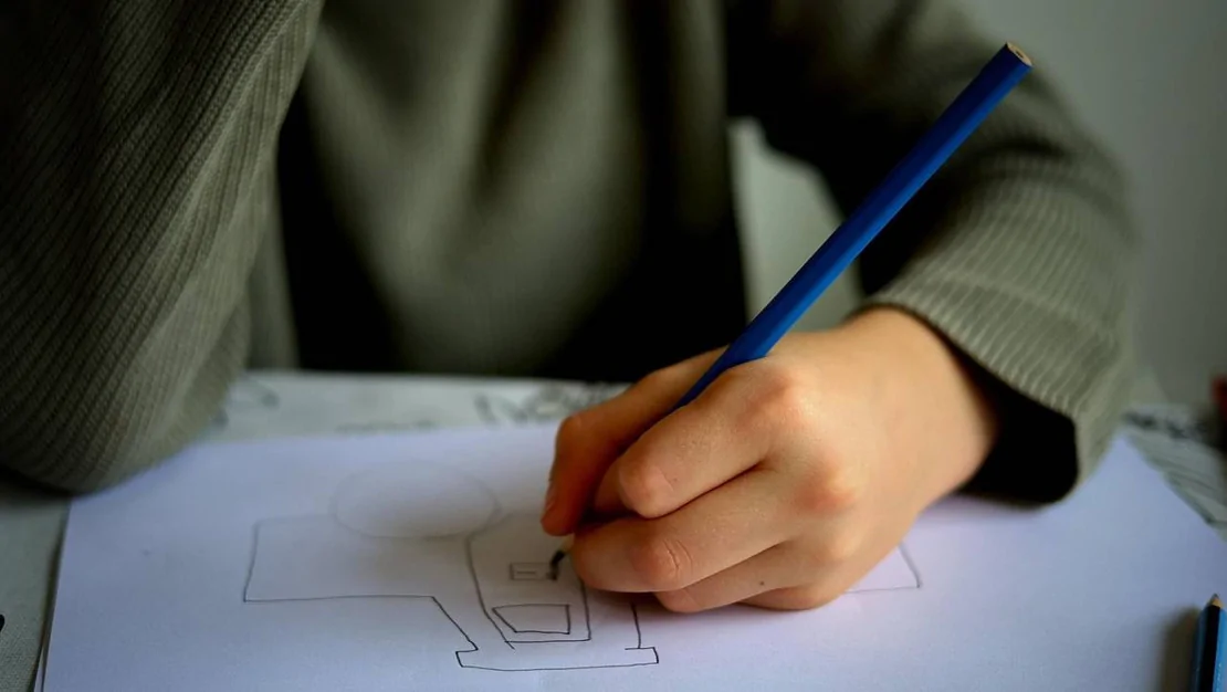 okula-donus-alisverisinde-rekor-canta-fiyatlari-artti