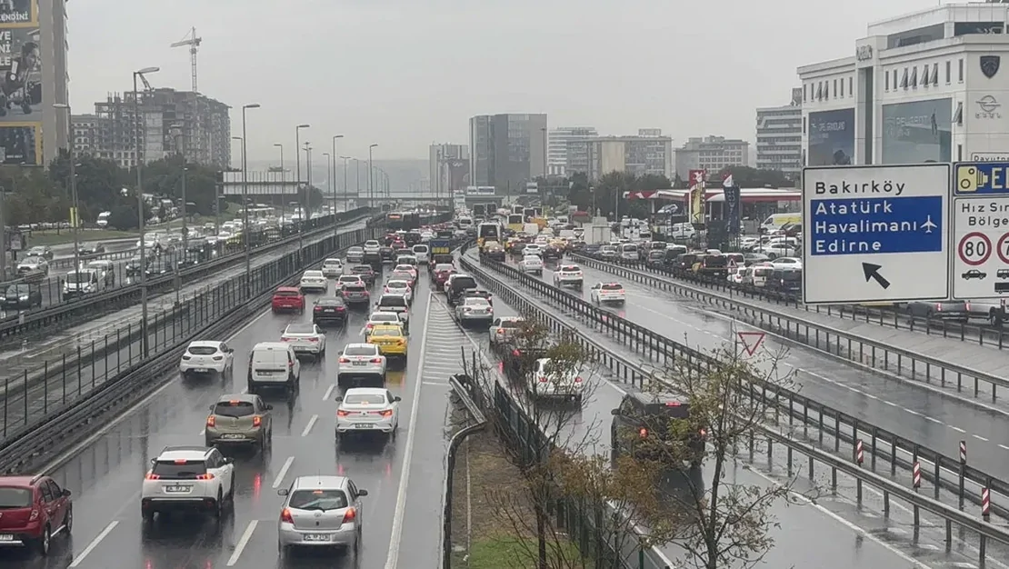 istanbul-da-trafik-yogunlugu-yuzde-80