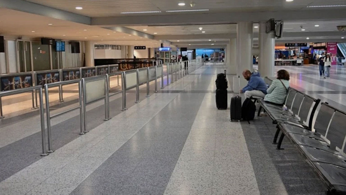 orta-dogu-hava-sahasi-kapatildi-ucuslar-durdu