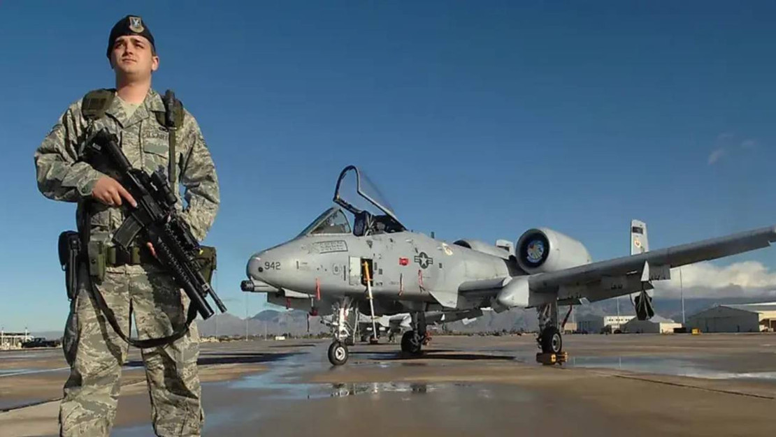 orta-dogu-da-tatbikat-gerginligi-abd-ve-iran-hamleleri