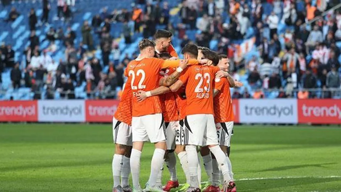 adanaspor-manisa-fk-yi-2-1-maglup-etti