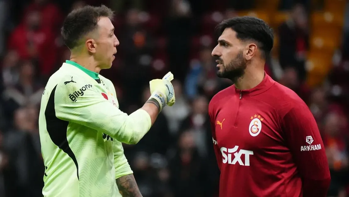 okan-buruk-kalede-muslera-yi-secti