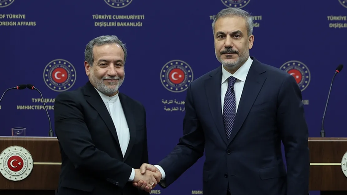 bakan-hakan-fidan-iranli-erakci-ile-gorusme-yapti