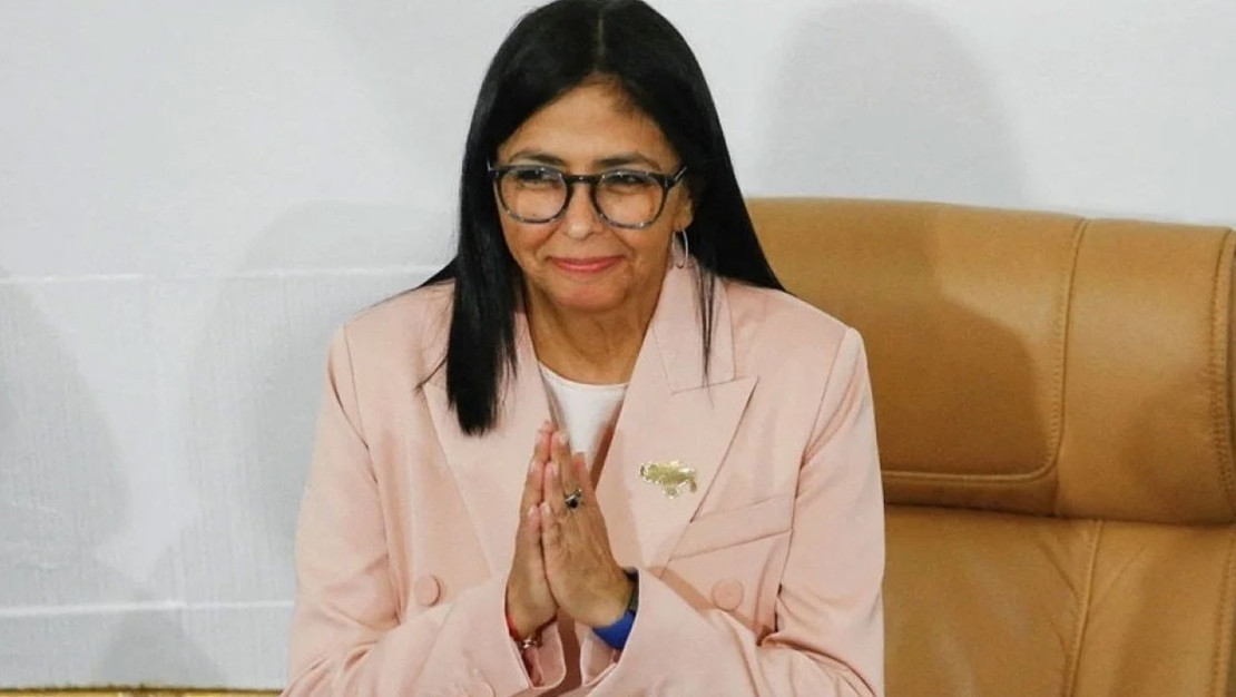 venezuela-da-yeni-donem-delcy-rodriguez-yemin-etti