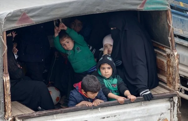 İdlib’den sınıra göç sayısı 450 bine ulaştı