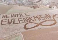 evlenme-teklifini-sanatla-yapti