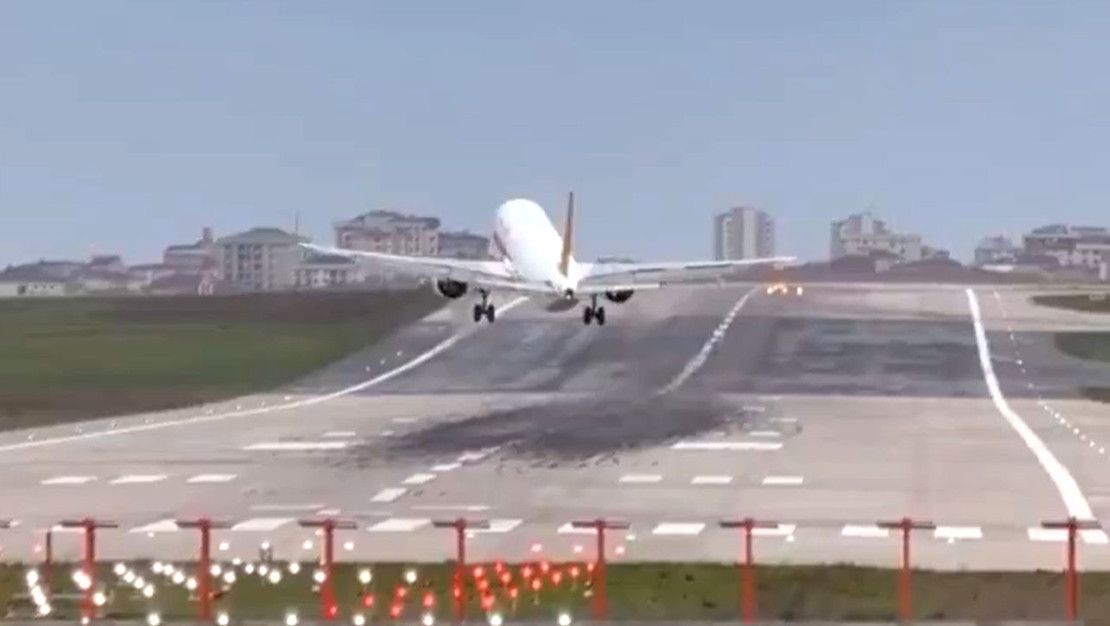 marmara-da-siddetli-lodos-etkili-olmaya-devam-ediyor