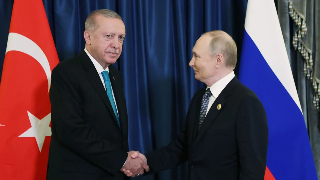 cin-de-diplomasi-trafigi-yogun-yasaniyor