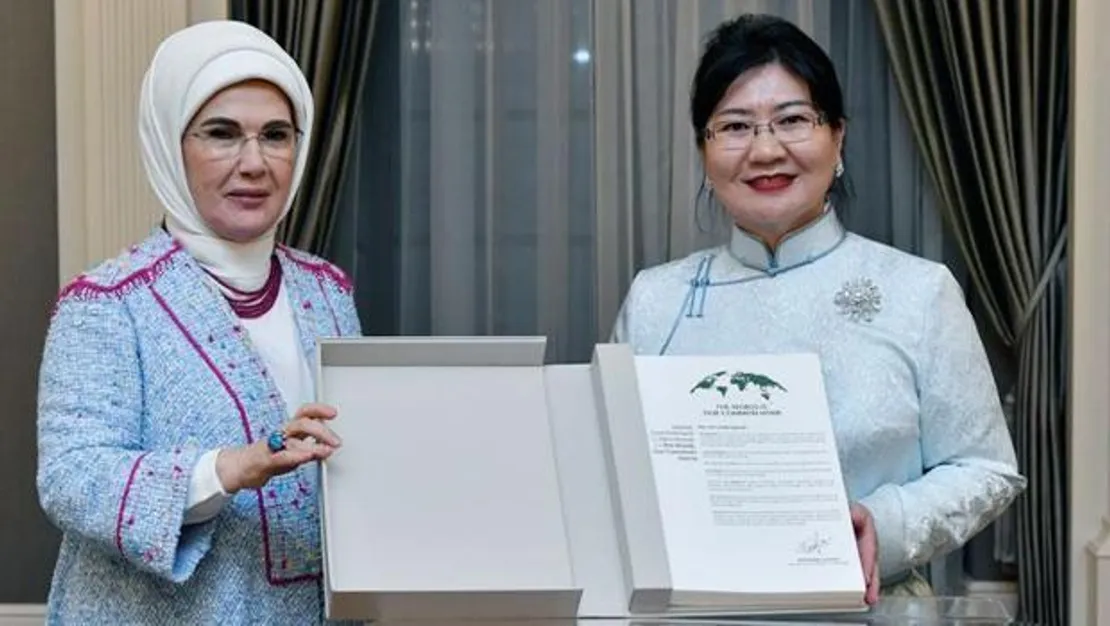 emine-erdogan-dan-luvsandorj-a-tesekkur-mesaji