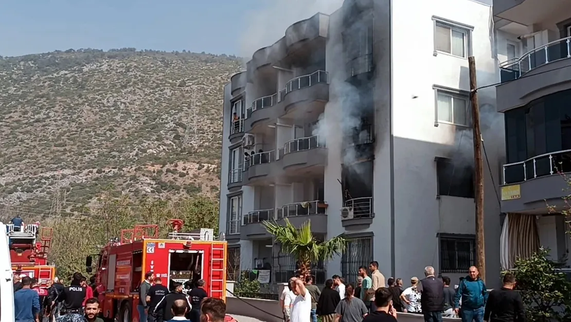 yanginda-magdur-olan-cocuk-kurtarildi