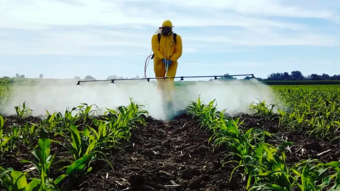 tarim-ilaci-tuketen-kadin-saglikcilara-zarar-verdi