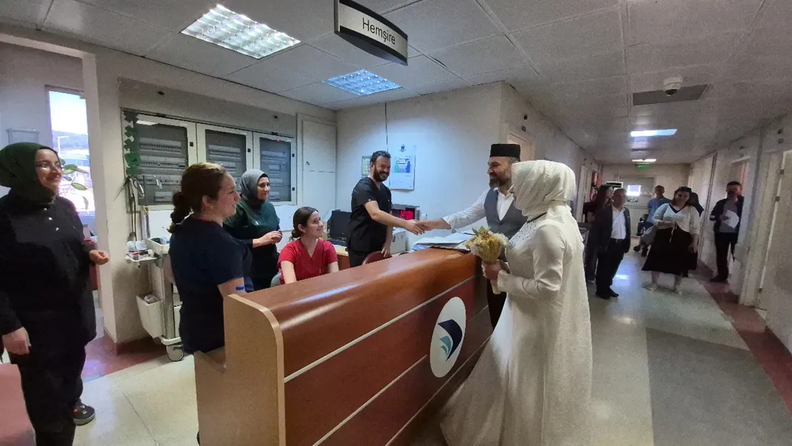 Düzce’de Hastane Odasında Nikah Kıyıldı duzce-de-hastane-odasinda-nikah-kiyildi