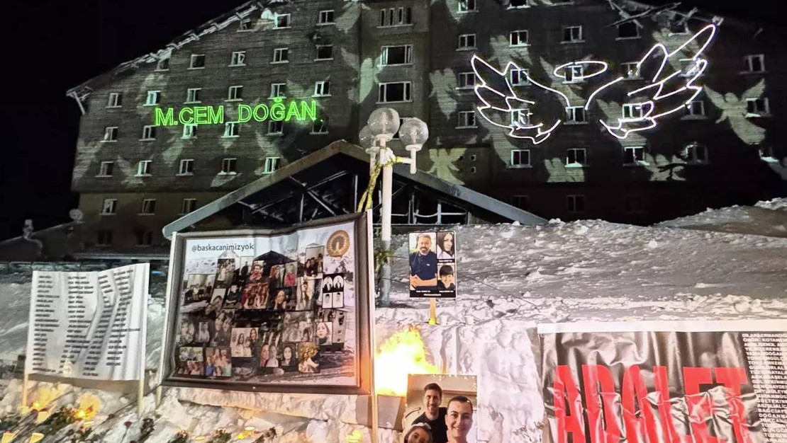 yangin-magdurlari-anisina-yildonumu-etkinligi-duzenlendi