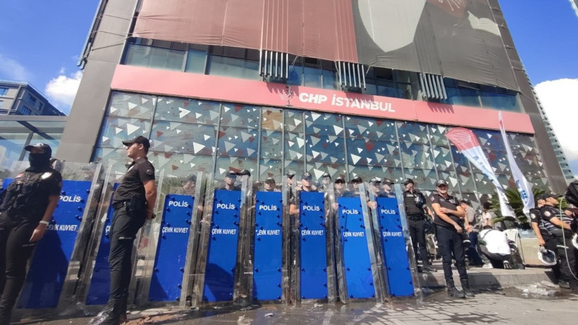 chp-istanbul-il-kongresi-davasi-10-temmuz-a-ertelendi