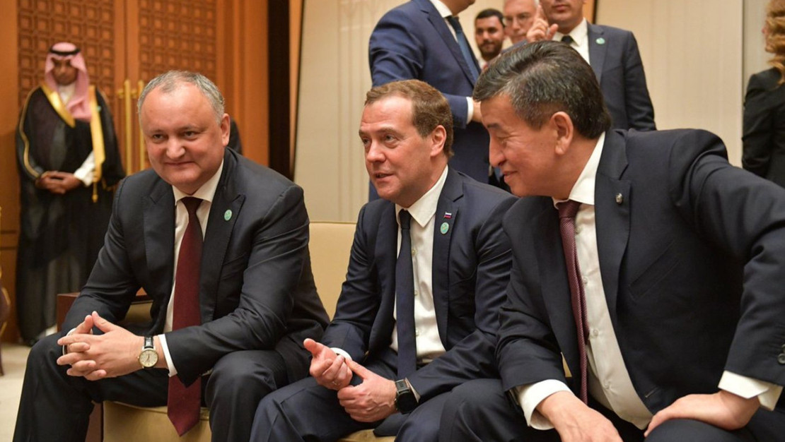 medvedev-abd-nin-venezuela-operasyonu-yasa-disi-ama-tutarli