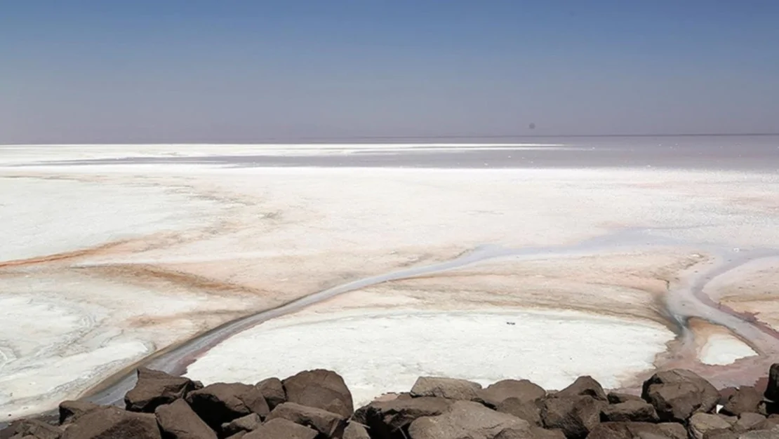 urumiye-golu-artik-kurudu