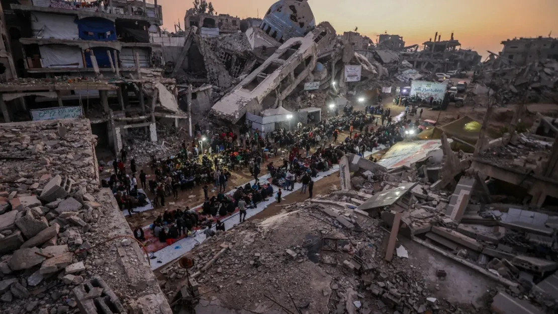 israil-ordusu-gazze-ye-saldirilara-basladi