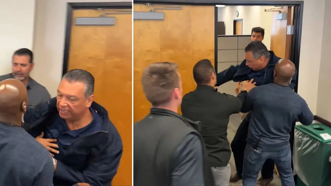 senator-alex-padilla-zorla-cikarildi