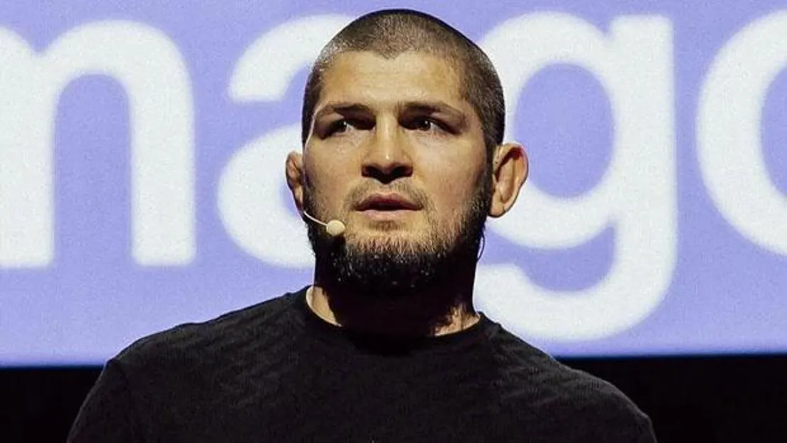 nurmagomedov-dan-ucaktan-indirme-aciklamasi