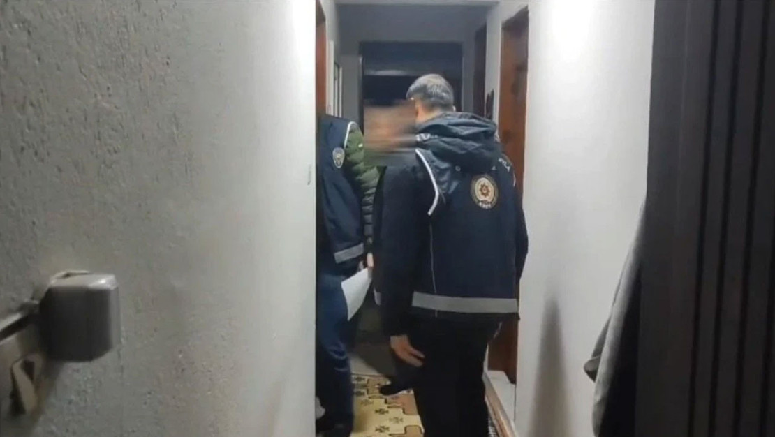 izmir-de-fuhusa-zorlama-operasyonu-gerceklestirildi