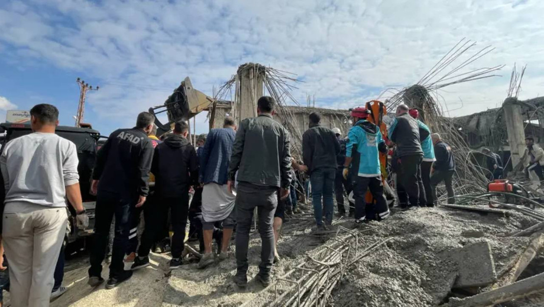 sanliurfa-da-insaat-cokmesi-iki-isci-hayatini-kaybetti