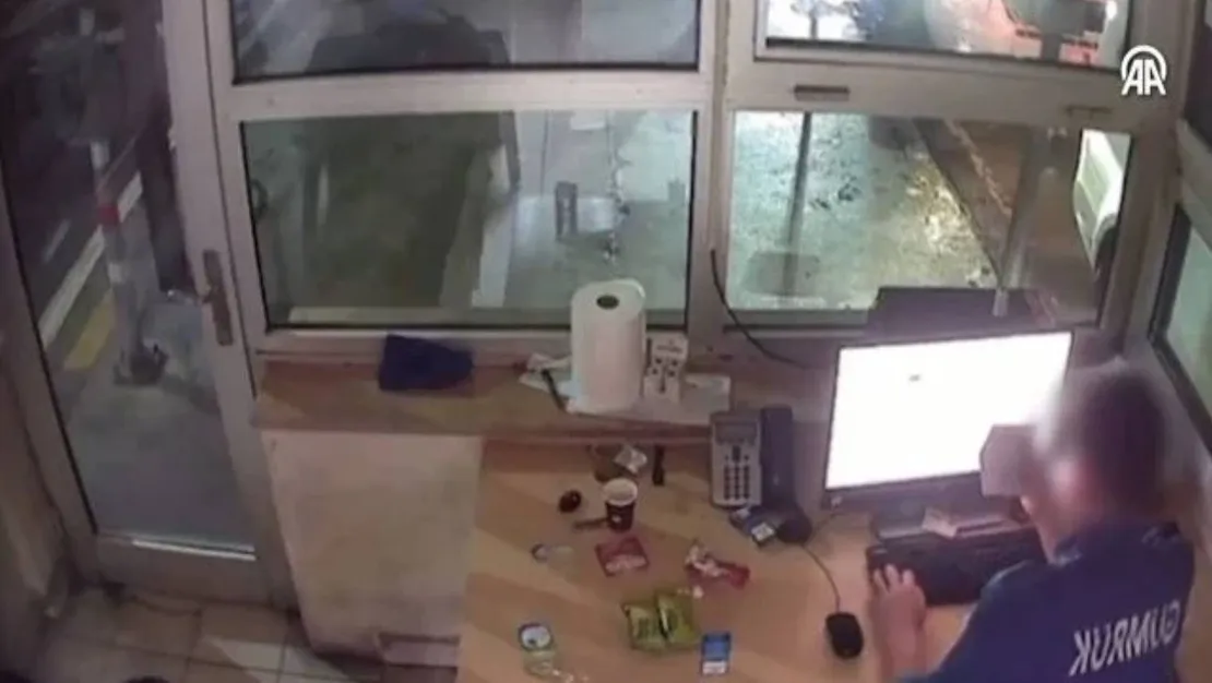 23-gumruk-muhafaza-memuru-tutuklandi