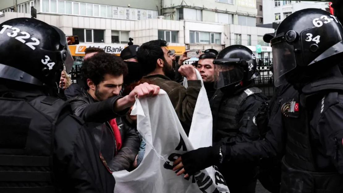 kadikoy-de-1-mayis-kutlamalari-yapildi