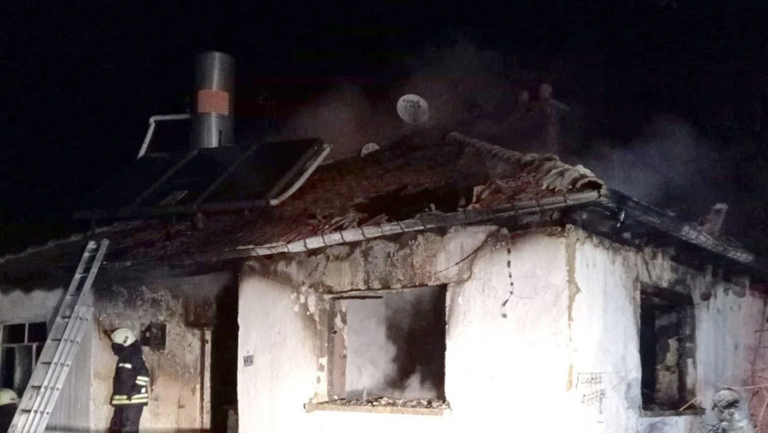 konya-da-yangin-felaketi-genc-evlat-hayatini-kaybetti