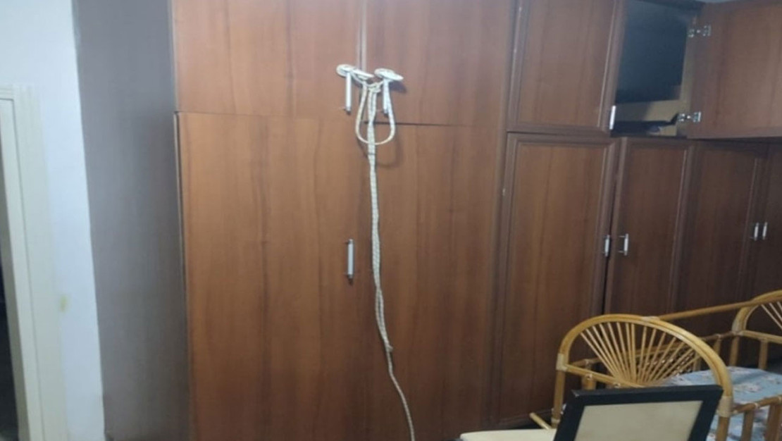 suriye-uyruklu-kadin-dolaba-asili-halde-bulundu