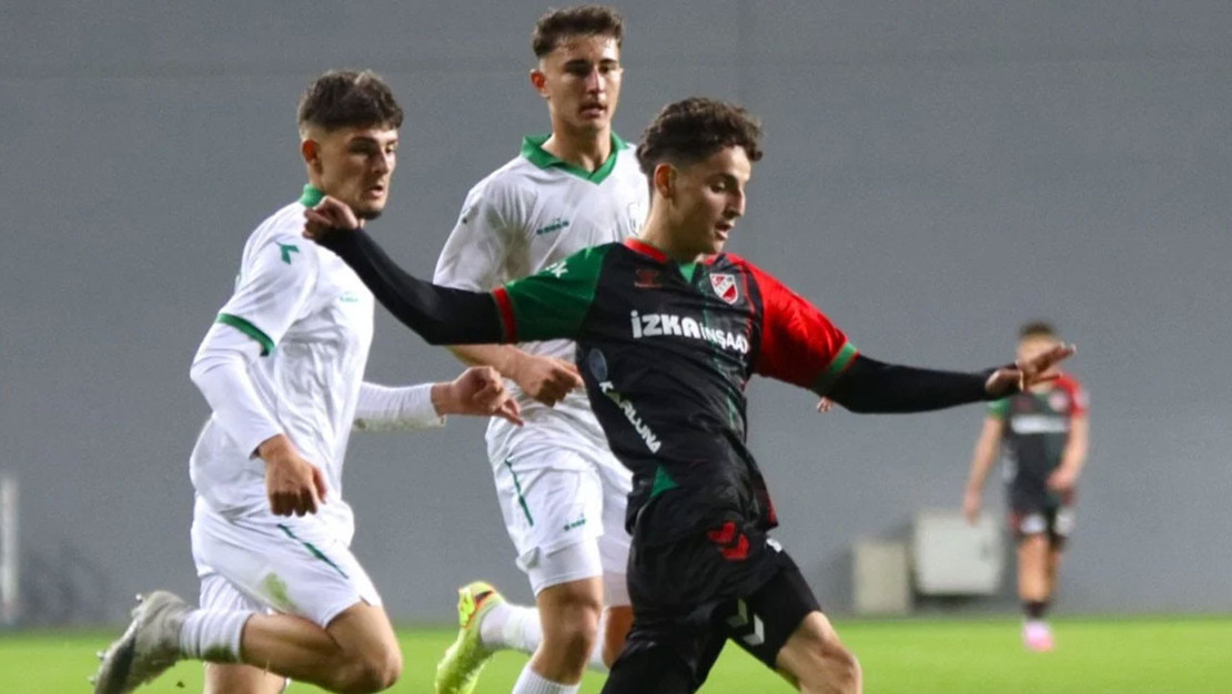 adem-yesilyurt-fenerbahce-ile-anlasmaya-yakin