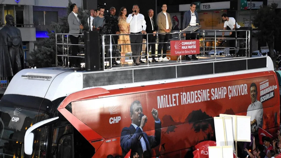 ozgur-ozel-aksaray-dan-mesaj-verdi